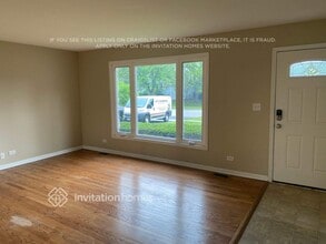 940 Sandlewood Ct in Lake Zurich, IL - Building Photo - Building Photo