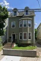 134 Seymour Ave in Newark, NJ - Building Photo