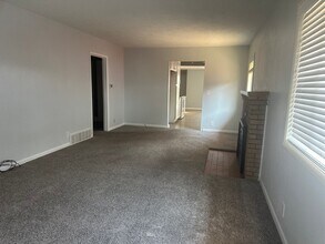 919 N Eldorado Ave in Klamath Falls, OR - Building Photo - Building Photo