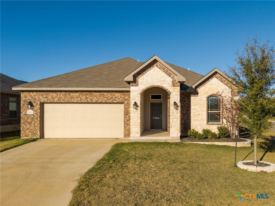 10202 Eaglefire Dr in Temple, TX - Building Photo