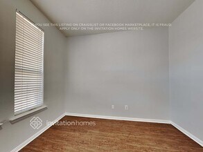 1525 Swan Lake Dr in Lewisville, TX - Building Photo - Building Photo