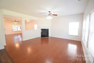 6728 Evanton Loch Rd in Charlotte, NC - Building Photo - Building Photo