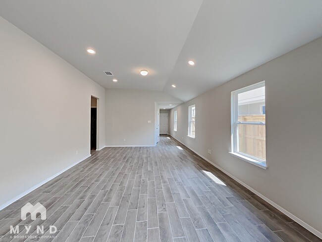 5621 Corso Ct in Austin, TX - Building Photo - Building Photo