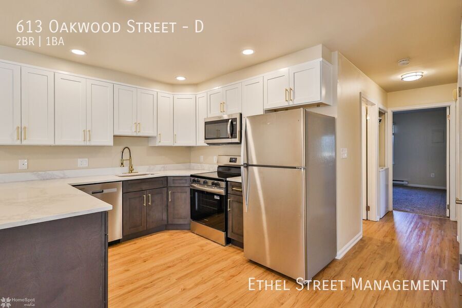 613 Oakwood St in Easton, PA - Building Photo