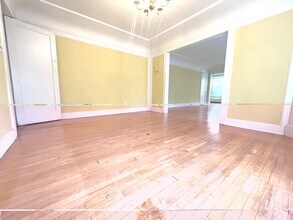 2533 N Lake Dr in Milwaukee, WI - Foto de edificio - Building Photo