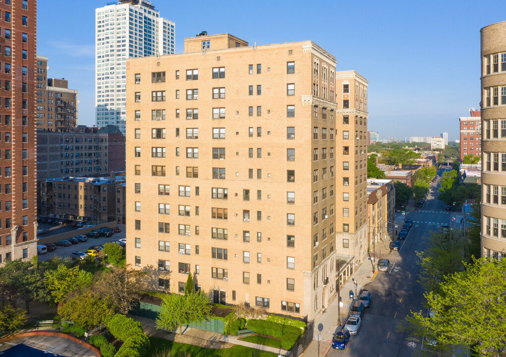 Parkshore Apartments in Chicago, IL - Foto de edificio