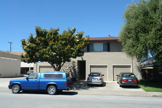 824 Maryann Dr in Santa Clara, CA - Building Photo - Building Photo