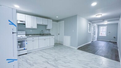 17 Pearl St, Unit 1 in Newfield, NJ - Building Photo - Building Photo