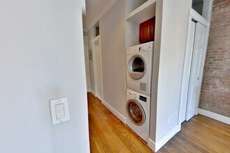 53 Leroy St in New York, NY - Foto de edificio - Building Photo