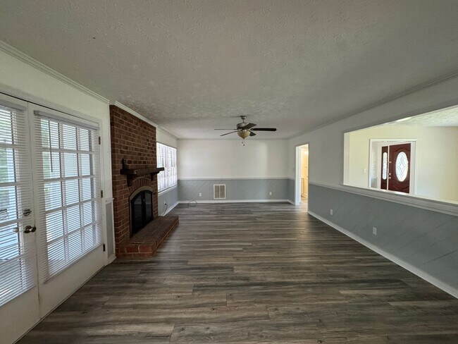 3619 Thorndike Dr in Fayetteville, NC - Building Photo - Building Photo