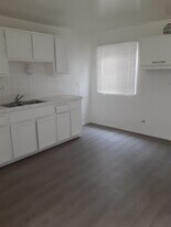 833 W 79th St, Unit 1 in Los Angeles, CA - Building Photo