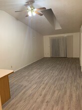 655 Benjamin Ave in Cottage Grove, OR - Building Photo - Building Photo