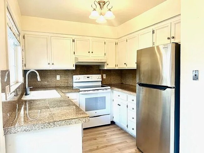 property at 629 Garden Creek Pl