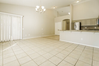 9781 Holden Pl in Tucson, AZ - Building Photo - Building Photo