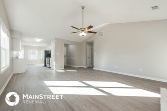 10442 Tara Point Dr in Jonesboro, GA - Foto de edificio - Building Photo