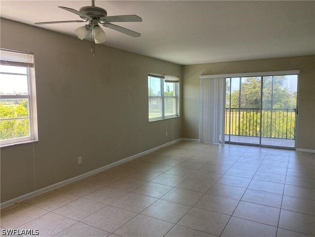 190 Pebble Beach Blvd in Naples, FL - Building Photo - Building Photo