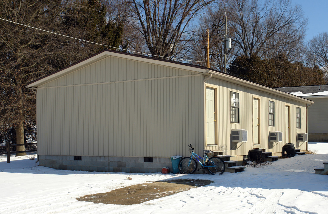 1838 Cr-1 in South Point, OH - Building Photo