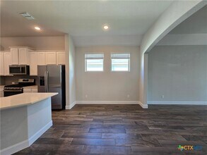 1324 Spring Row St in New Braunfels, TX - Building Photo - Building Photo