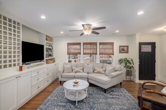 826 Symmes Dr in Charleston, SC - Building Photo - Building Photo