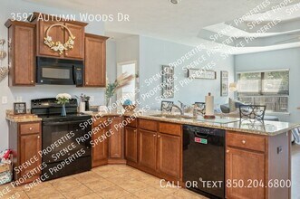 3597 Autumn Woods Dr in Crestview, FL - Building Photo - Building Photo
