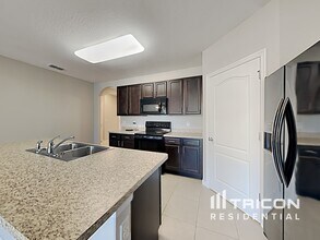16121 Yelloweyed Dr in Clermont, FL - Building Photo - Building Photo