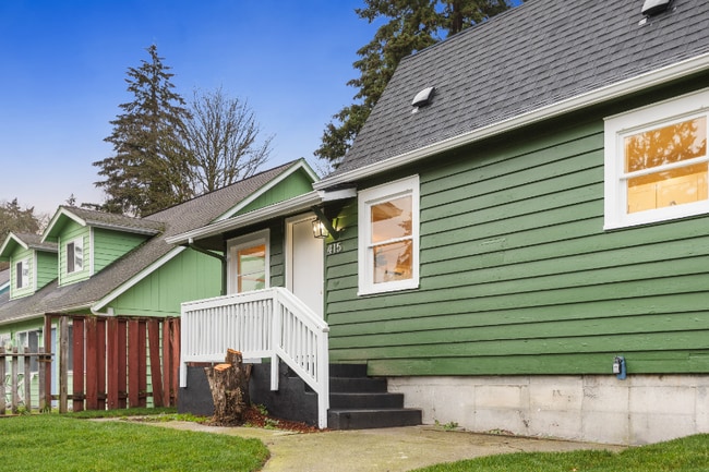 property at 415 124th St S