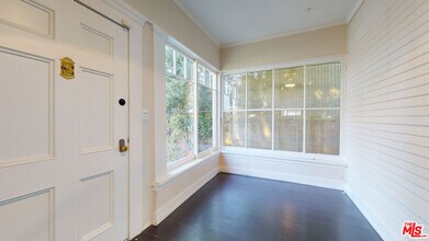 427 Sunset Ave in Los Angeles, CA - Building Photo - Building Photo