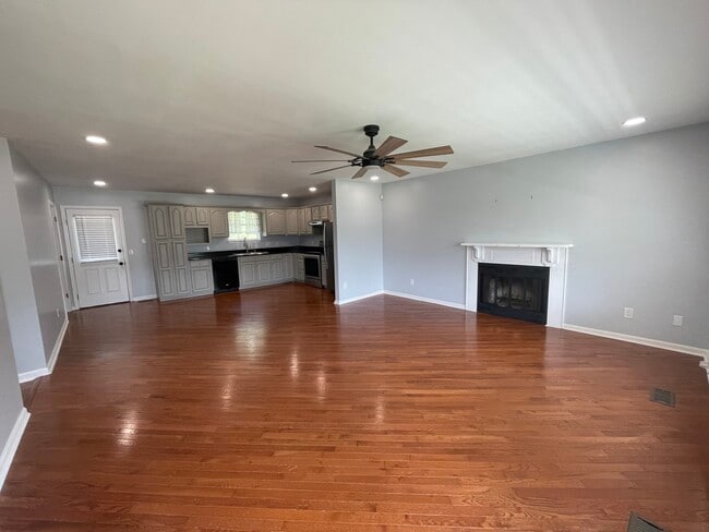 6101 Morning Glory Dr in Harrison, TN - Building Photo - Building Photo