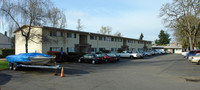 Cape Lee Apartments in Albany, OR - Foto de edificio - Building Photo