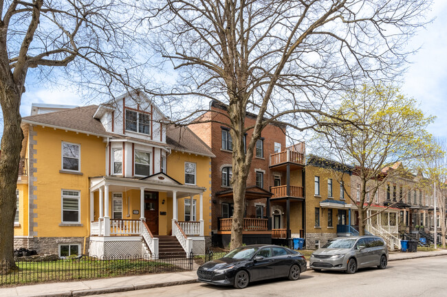 1164 Des Érables Av in Québec, QC - Building Photo - Building Photo