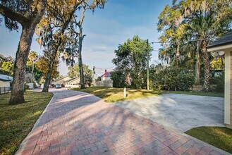 2210 Shepard St in Jacksonville, FL - Building Photo - Building Photo