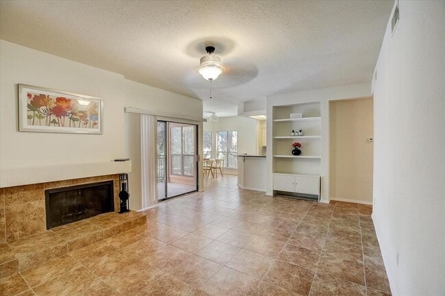 4711 Spicewood Springs Rd in Austin, TX - Foto de edificio - Building Photo