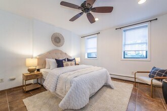 61 Bright St in Jersey City, NJ - Foto de edificio - Building Photo