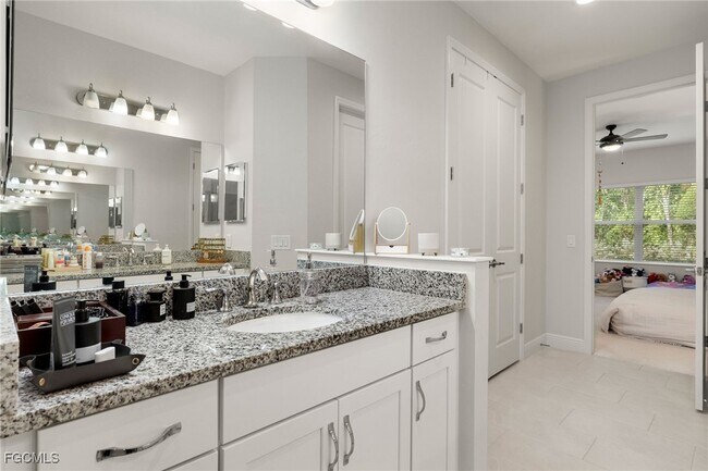 11755 Solano Dr