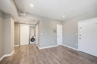 4 W Arkansas Ave-Unit -4 W Arkansas Ave - Unit 2 in Denver, CO - Building Photo - Building Photo