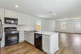 335 Diorite Dr in San Marcos, TX - Building Photo - Building Photo