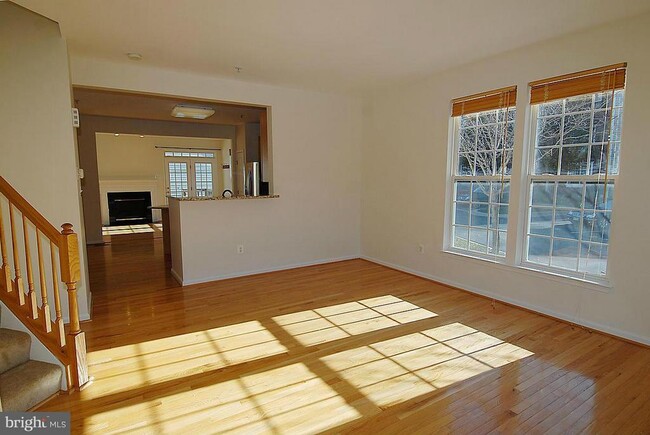 13950 Lullaby Rd in Germantown, MD - Building Photo - Building Photo