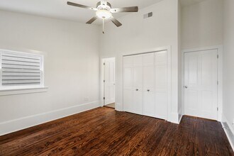 4437 Annunciation St in New Orleans, LA - Foto de edificio - Building Photo