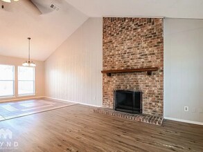 605 Pyramid Dr in Garland, TX - Building Photo - Building Photo