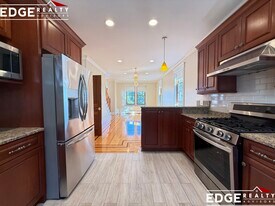 46 Gerrish St in Boston, MA - Building Photo