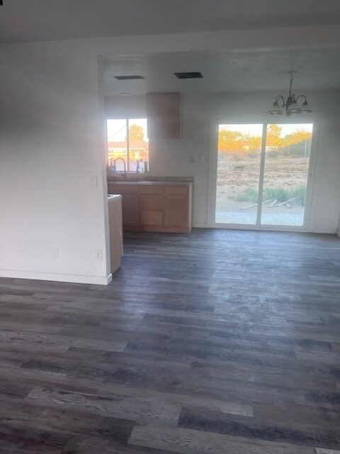 40054 Ridgemist St in Palmdale, CA - Building Photo