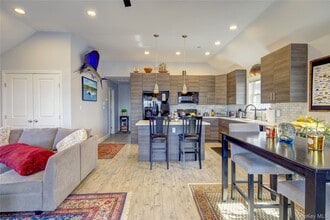 48 Wyoming Ave in Long Beach, NY - Building Photo - Building Photo