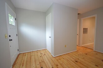 5815 Windham Dr in Raleigh, NC - Building Photo - Building Photo