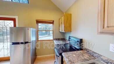 1824 W Colorado Ave in Colorado Springs, CO - Building Photo - Building Photo