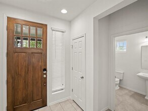 605 Golden Glory Rd in Leander, TX - Building Photo - Building Photo