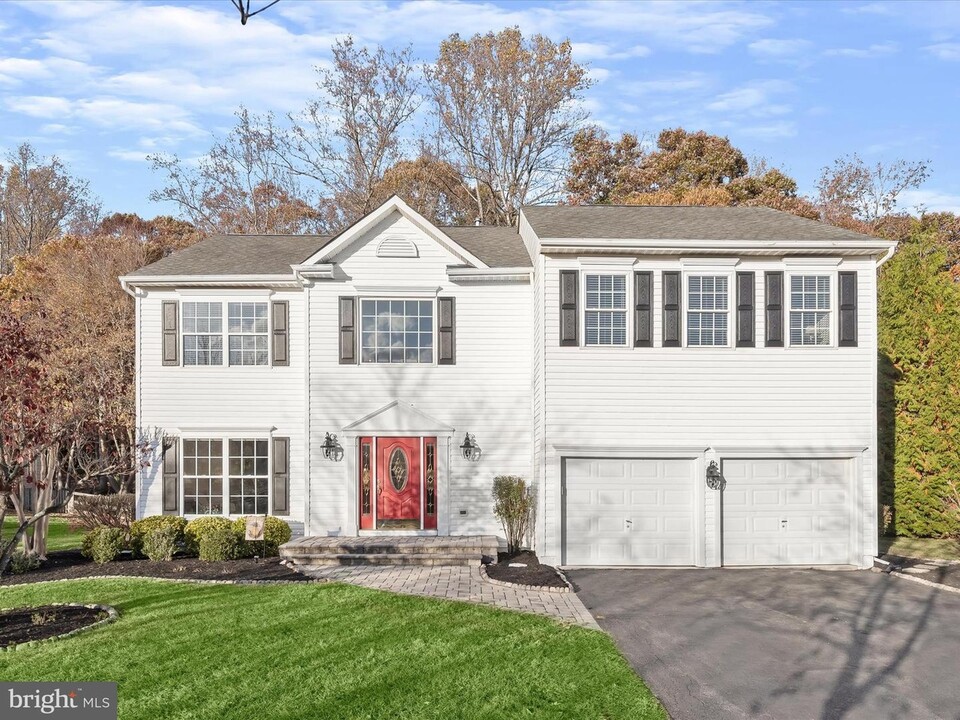 3222 Chalford Ct in Davidsonville, MD - Foto de edificio