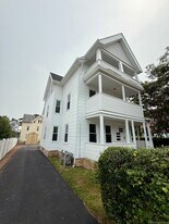 449 Stanley St in New Britain, CT - Building Photo
