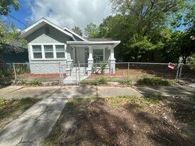1031 W 26th St in Jacksonville, FL - Building Photo