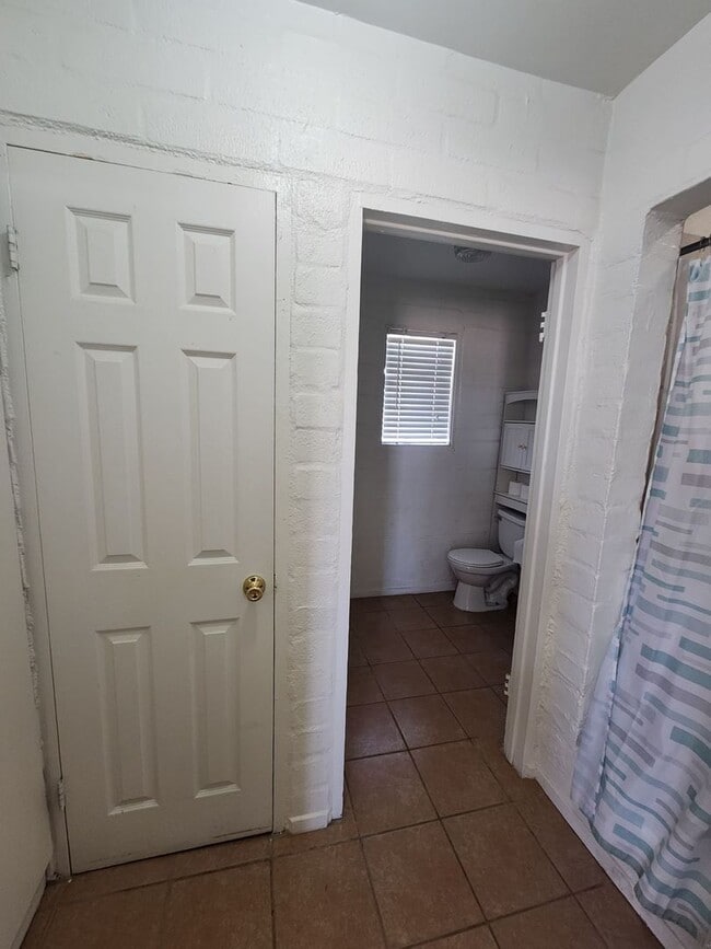 property at 7153 Elm Ave