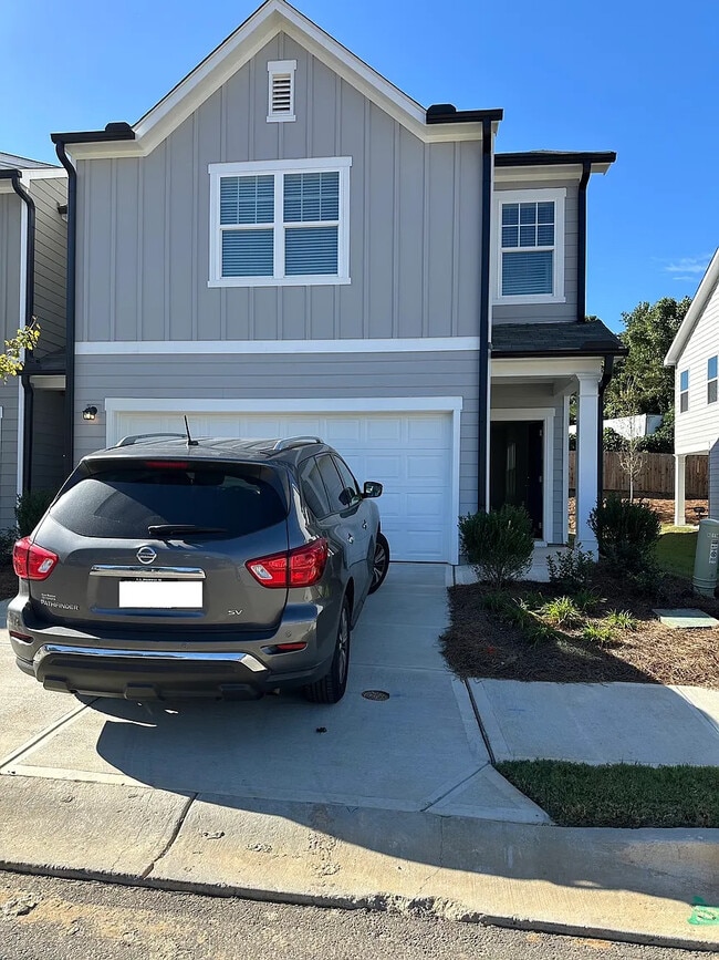 Room in Townhome on Elowen Ln